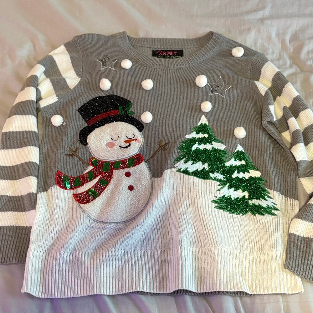 Urban Heritage Gray and White Festive Snowman Sweater